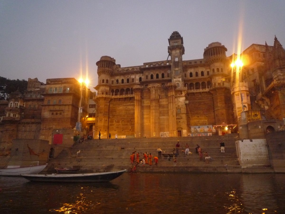 Sunrise - Bank of river Ganga27